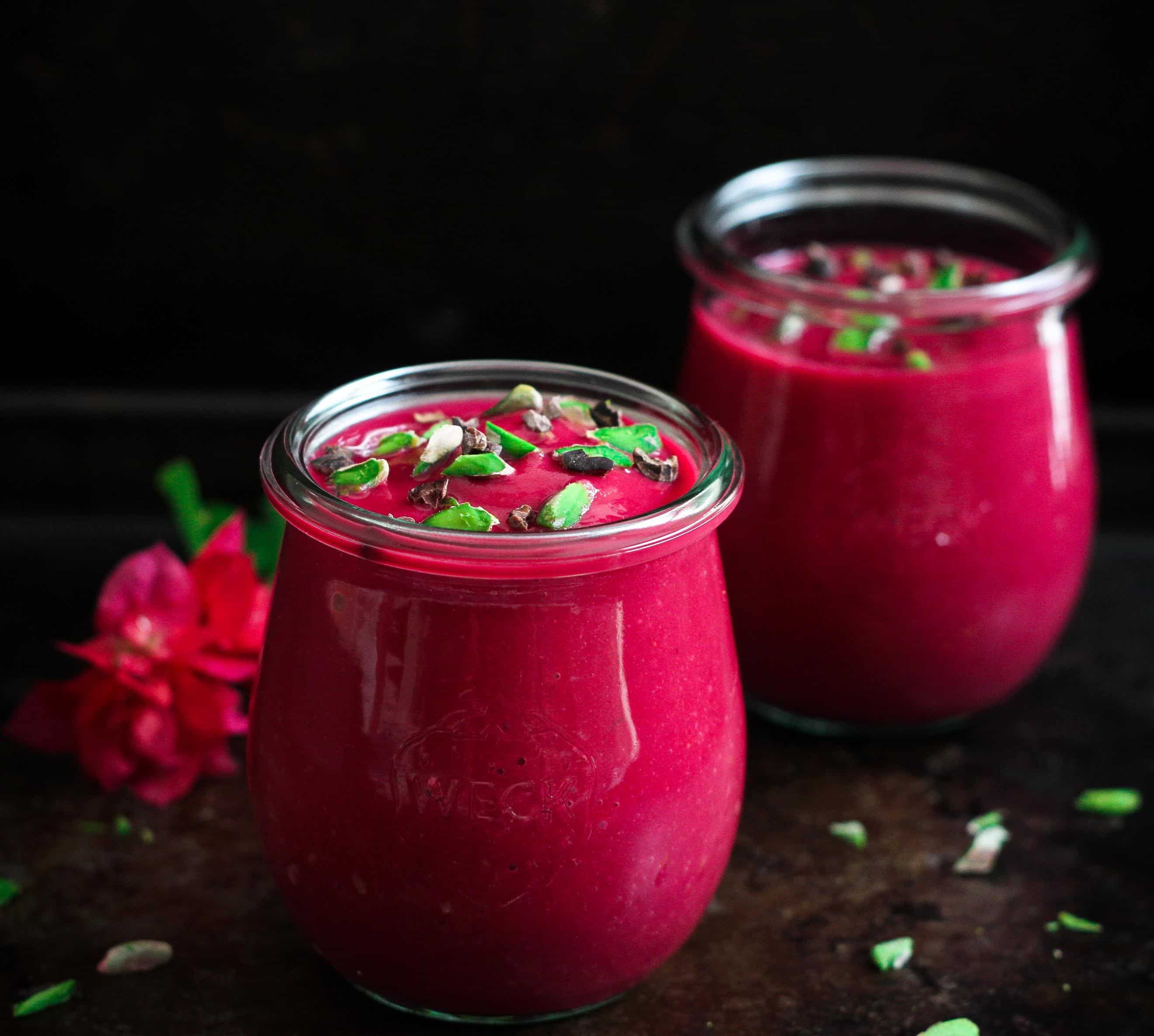 Beetroot Ginger Detox Smoothie vegan, vegetarian, healthy recipe, easy recipe,detox