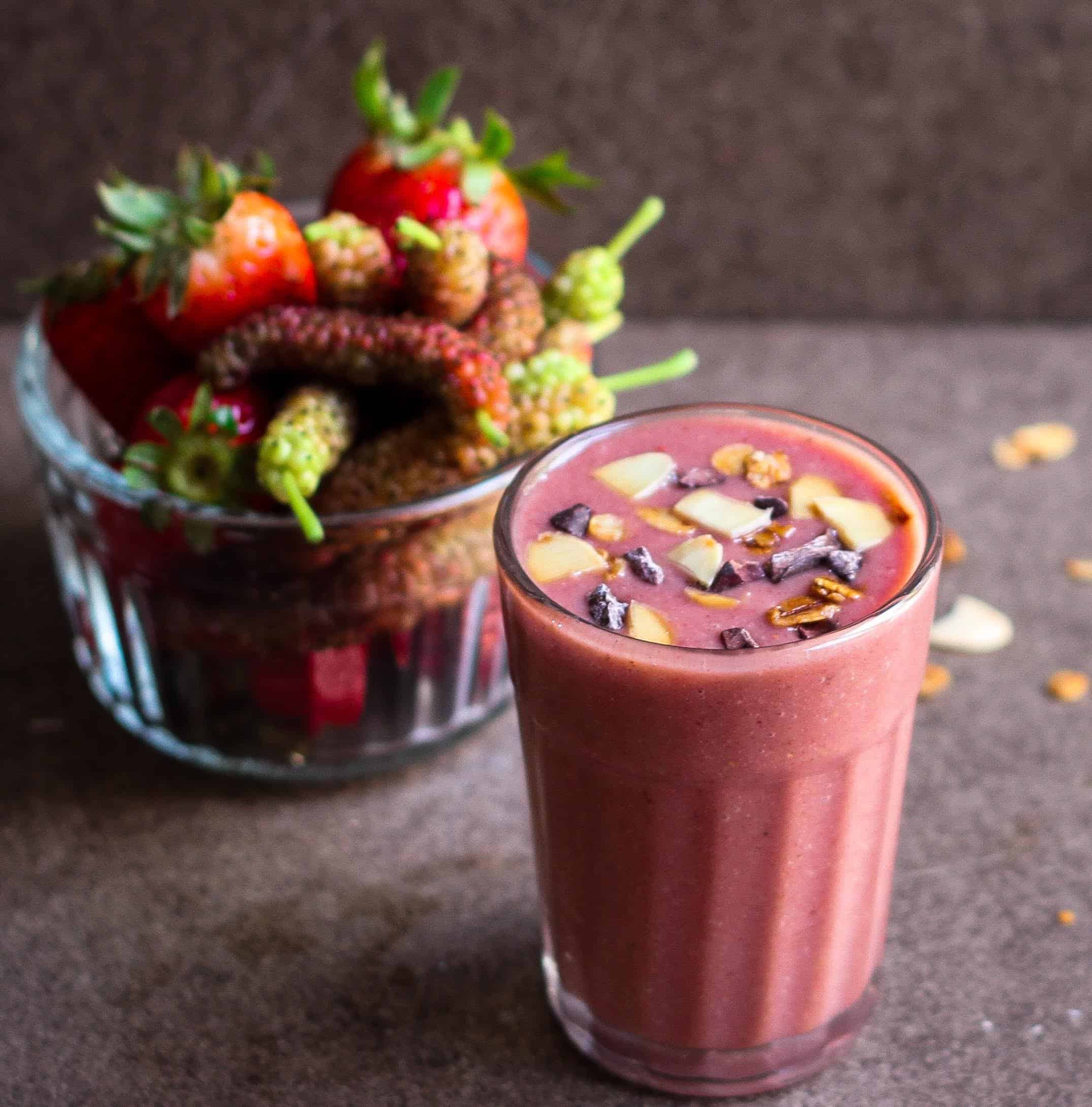 Mixed Berry Smoothie healthy fruits seasonal yogurt probiotic