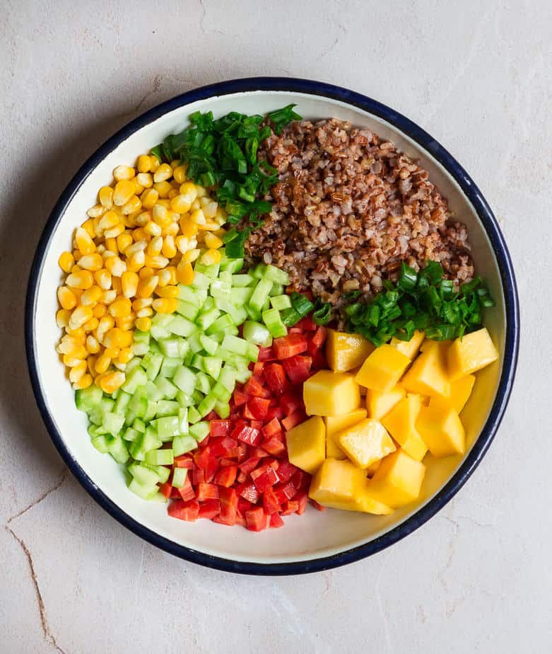 Red Rice & Mango Salad w/ Sriracha Vinaigrette | Healthy Vegan Red Rice Salad Recipe