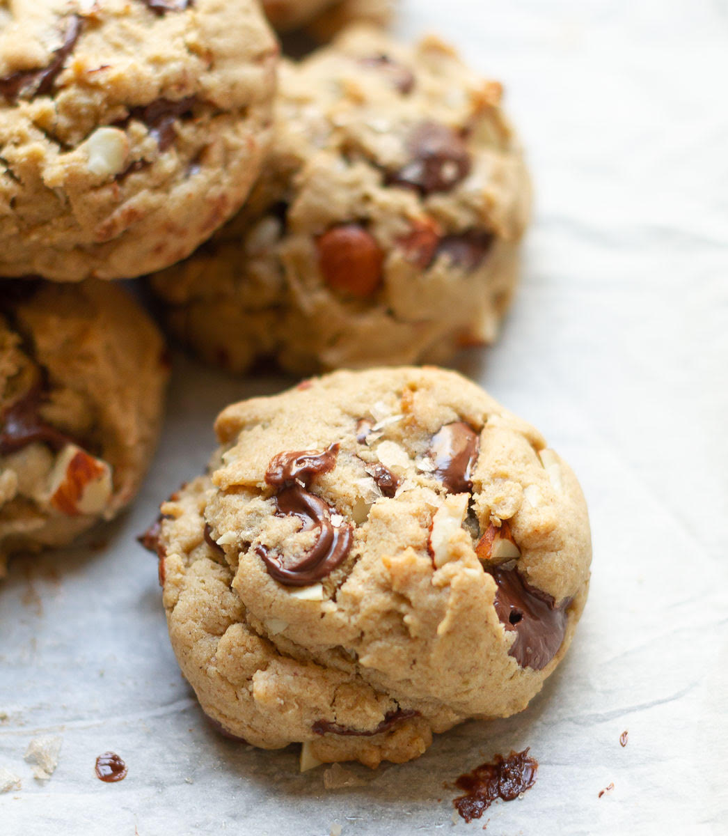 Chewy and Delicious Gluten-Free Chocolate Chip Cookies Recipe
