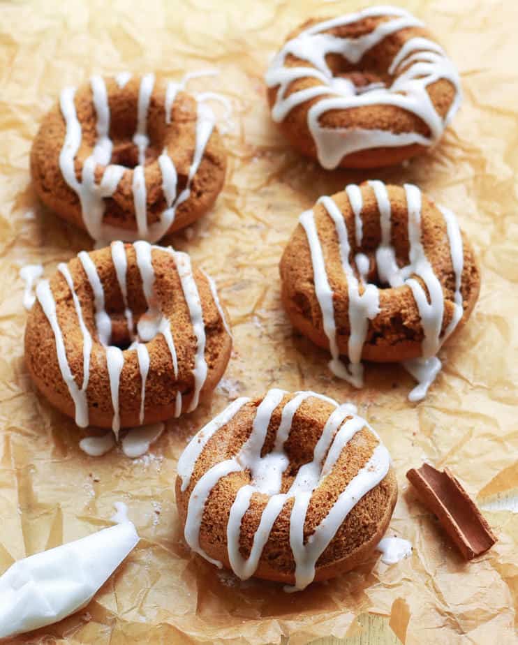 Vegan Baked Cinnamon Donuts | Easy donut recipe