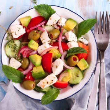 Greek Salad healthy vegetarian easy recipe glutenfree