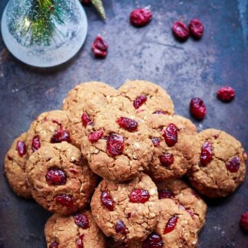 Ginger Cranberry Oatmeal Cookies vegan dairyfree refined sugarfree baking