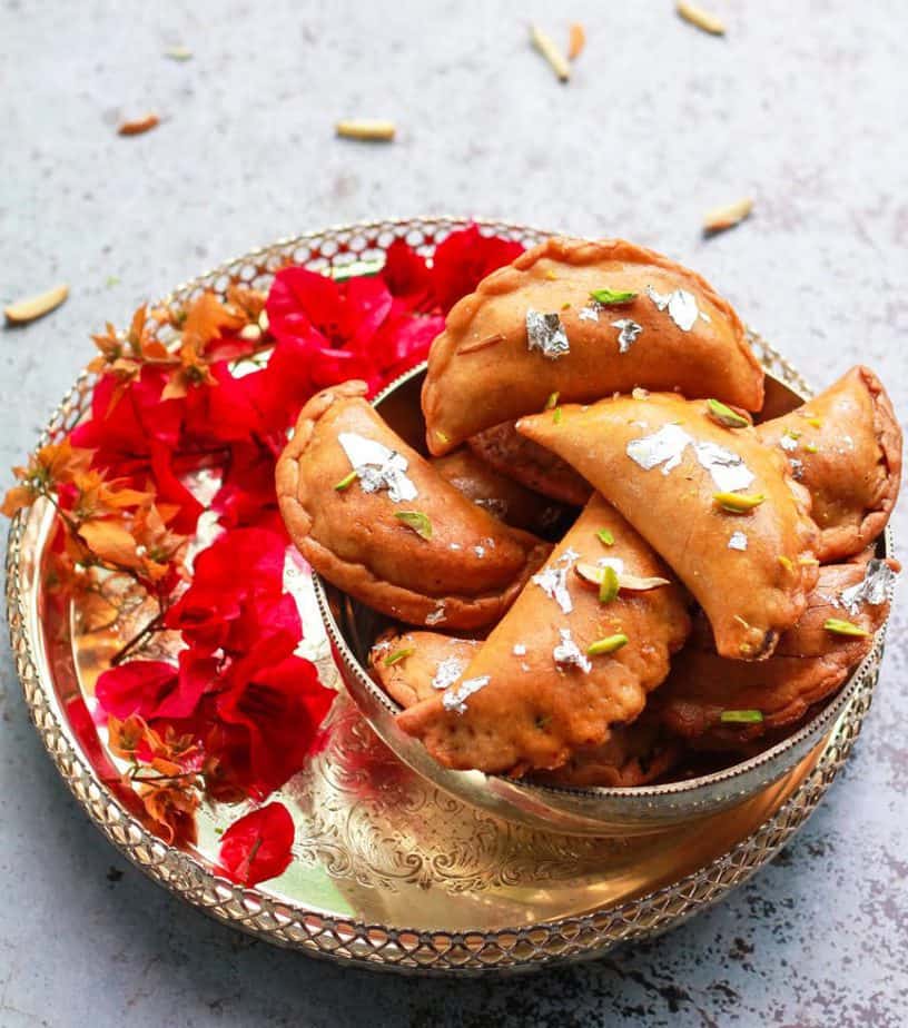 Gujiya | Baked Mawa Gujiya