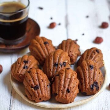 Vegan Coffee Hazelnut Madeleines