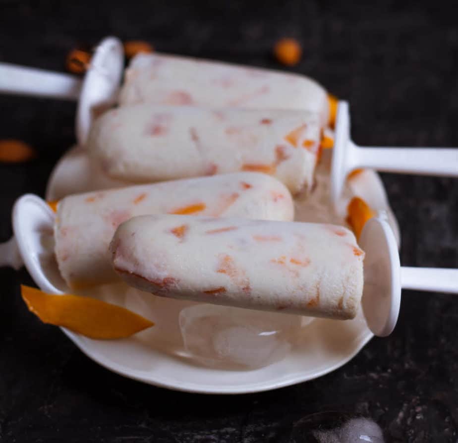 Almond Peach Popsicles | Easy vegan recipe