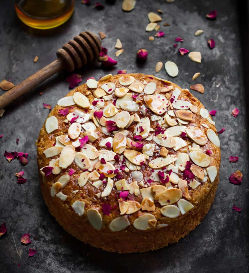 flourless honey almond cake