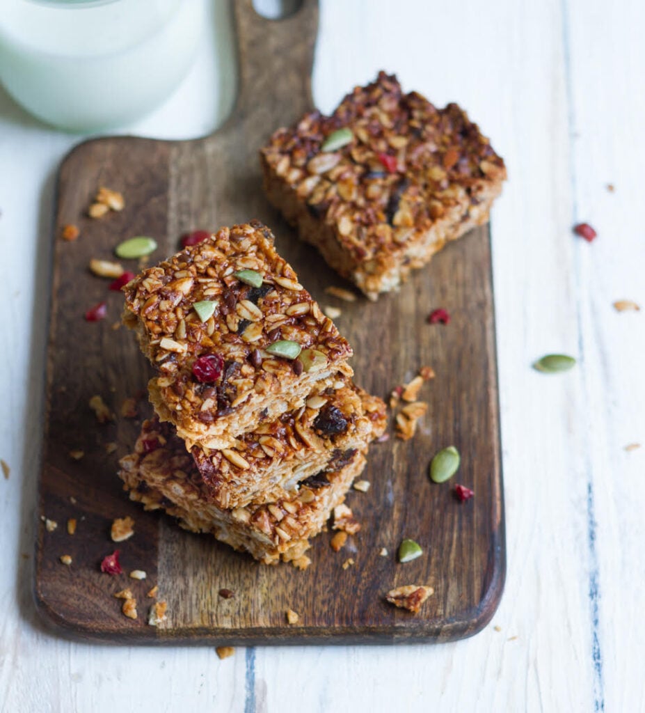 Easy Homemade Granola Bars recipe