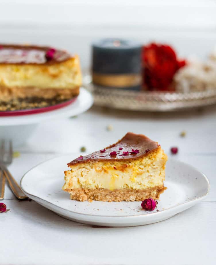 Saffron Cardamom Cheesecake| Eggless Baked Saffron Cheesecake