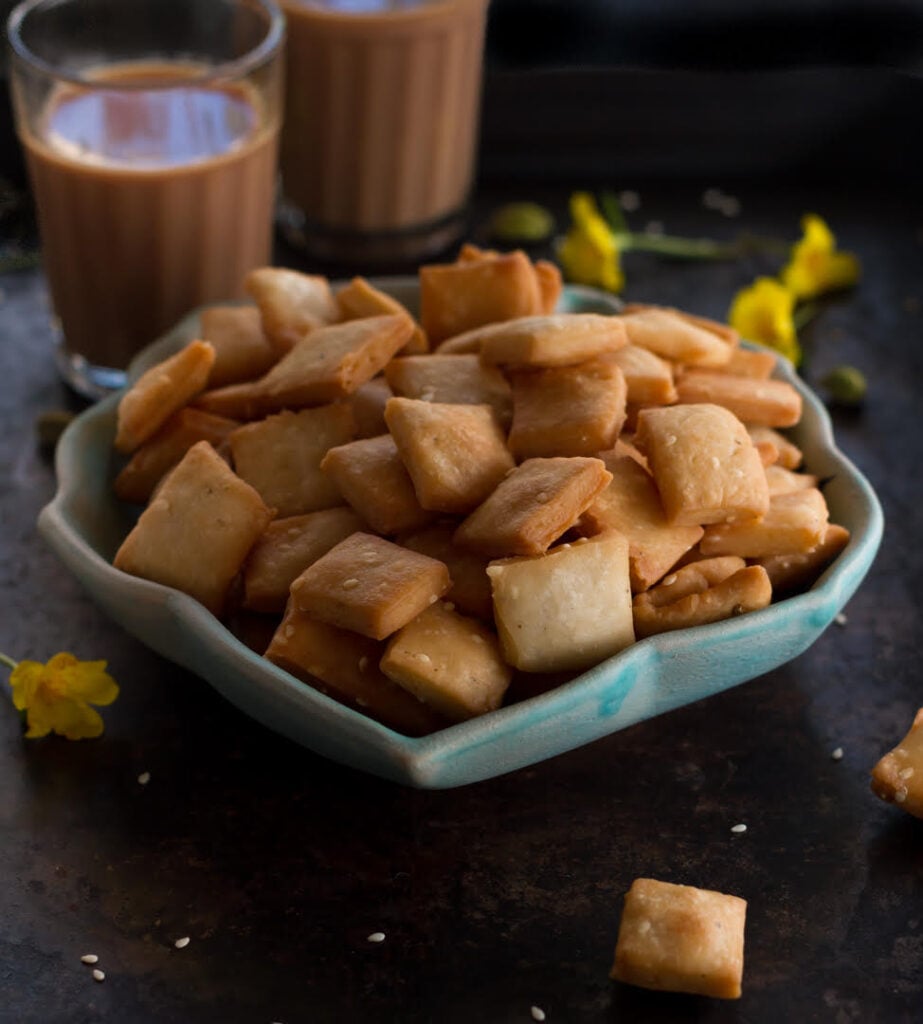 Shankarpali Recipe | Sweet Shankarpali Recipe| Shakkarpara