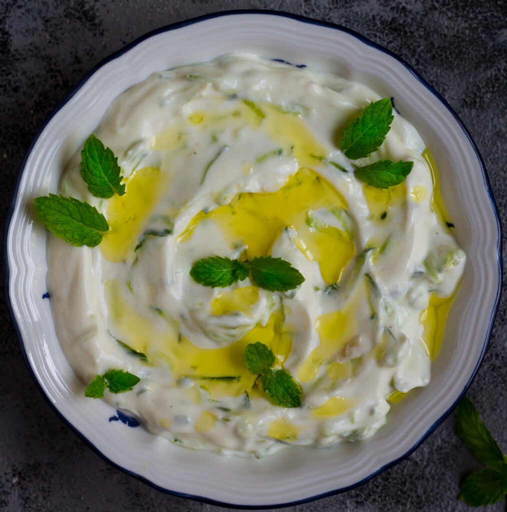 Tzatziki | Easy homemade Greek cucumber yogurt sauce