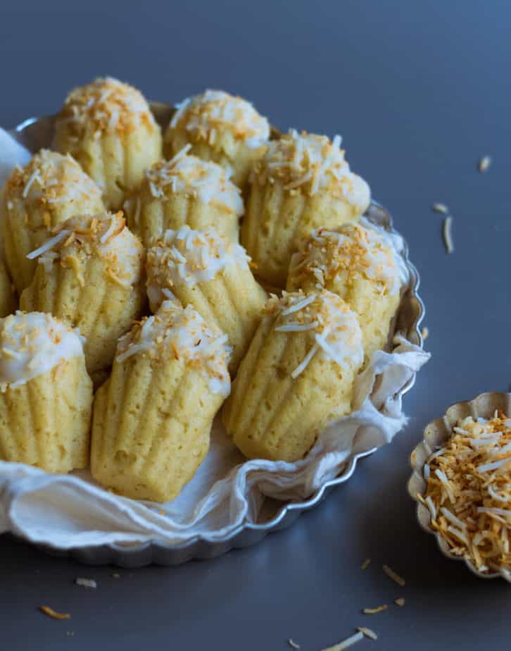 Coconut Ginger Madeleines | Easy vegen coconut madeleines recipe