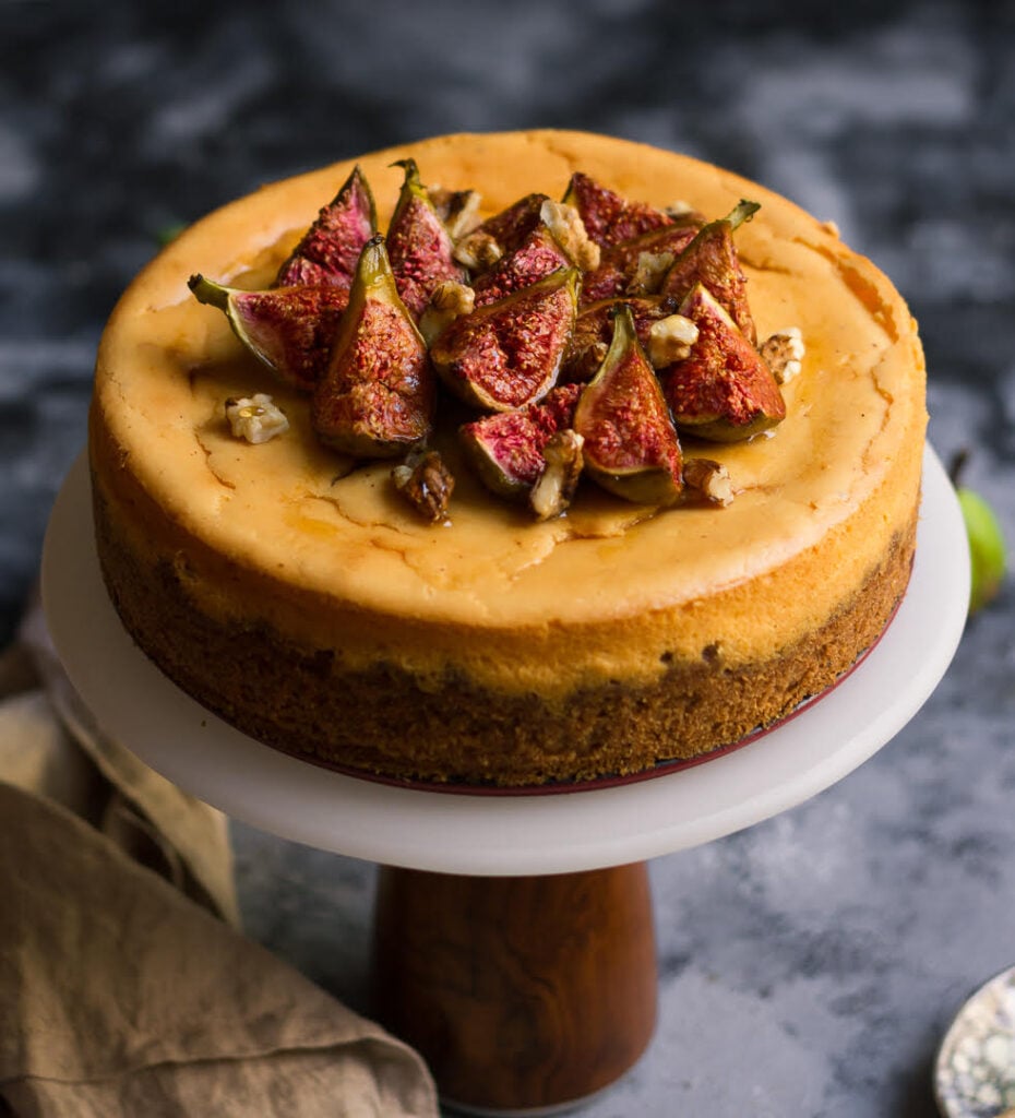 Cinnamon Cheesecake Recipe | cinnamon cheesecake with roasted figs, honey and walnuts