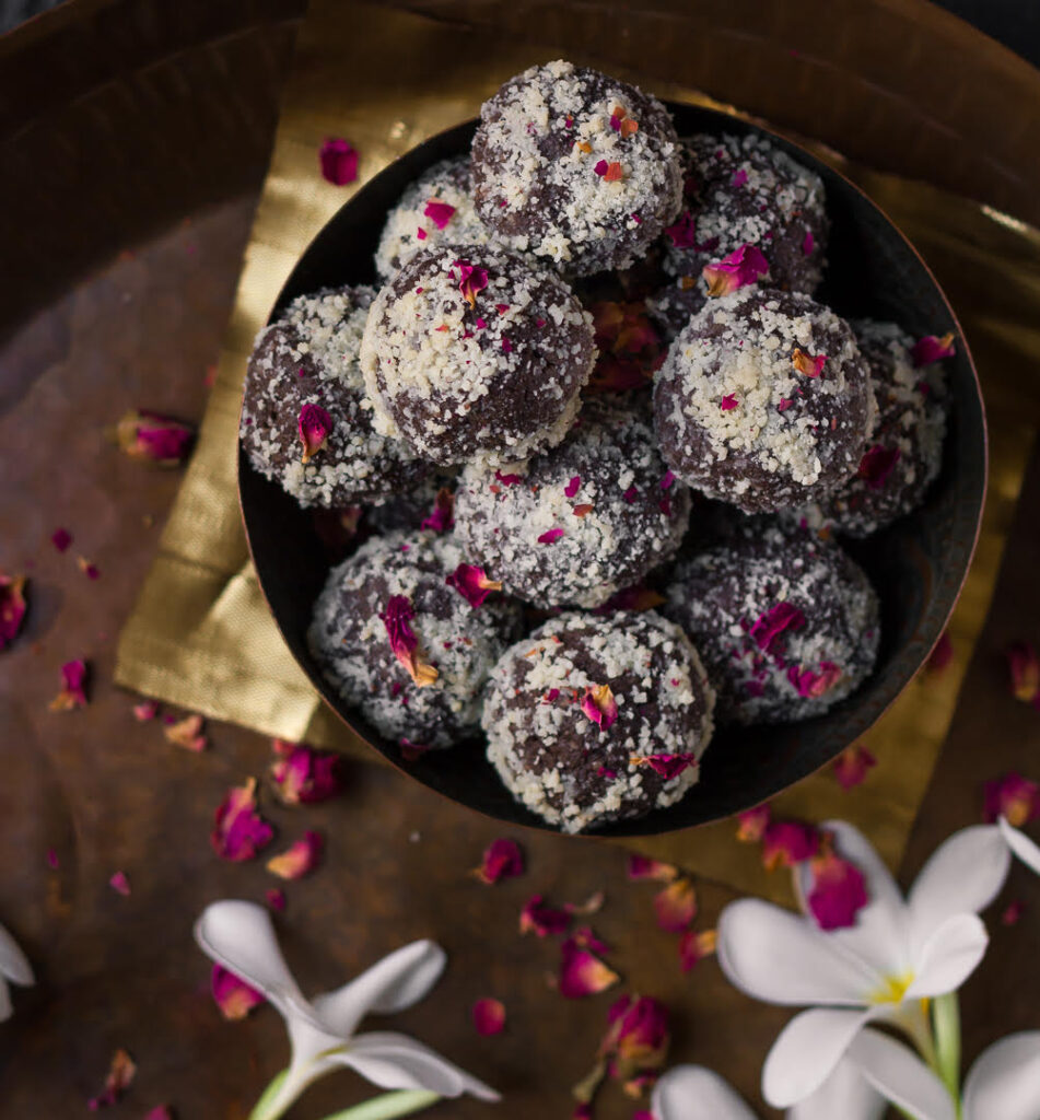 Easy Chocolate Peda Recipe - Diwali Sweets | Indian dessert