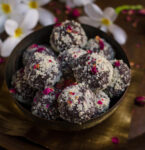 Easy Chocolate Peda Recipe - Diwali Sweets | Indian dessert