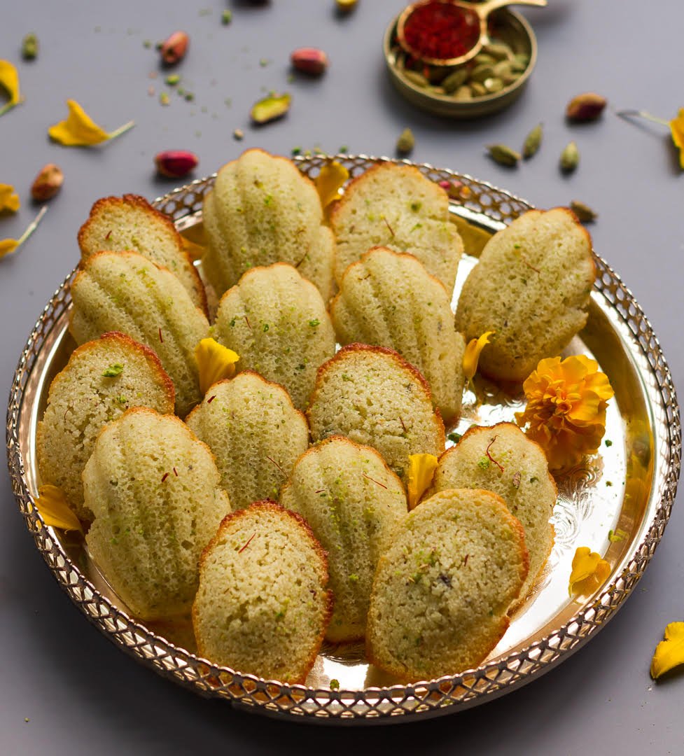 Cardamom Pistachio Madeleines | Easy Eggless Madeleine Recipe