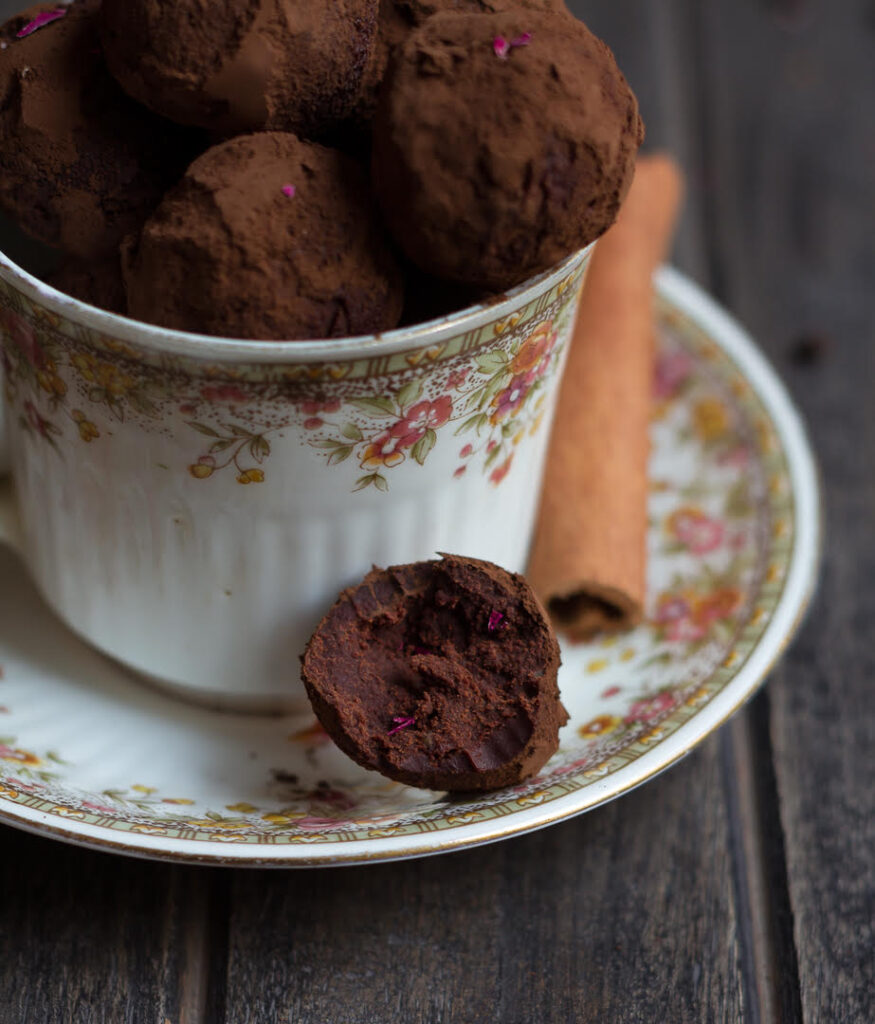 Chai Spiced Chocolate Truffles | Easy Chocolate Truffles Recipe