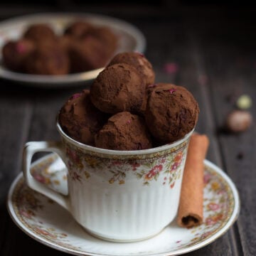 Chai Spiced Chocolate Truffles | Easy Chocolate Truffles Recipe