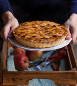 Classic Apple Pie | Easy Eggless Apple Pie Recipe