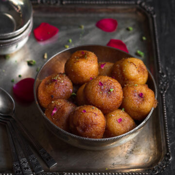 Easy Homemade Gulab Jamun | How to make gulab jamun