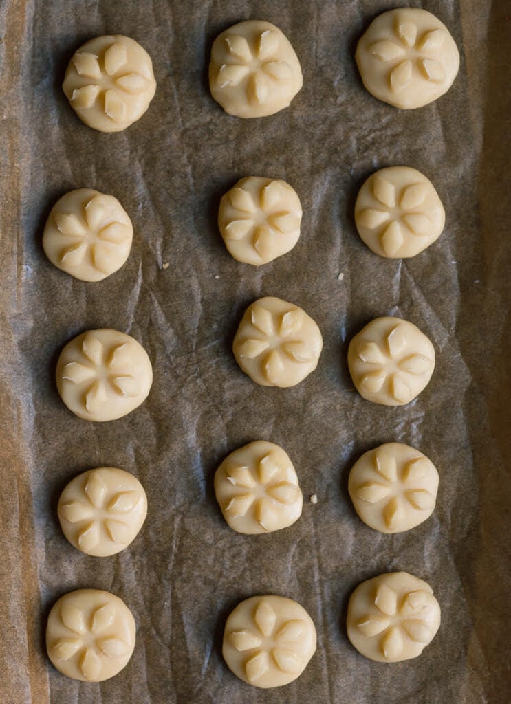 Eggless Butter Cookies | easy cookie recipe