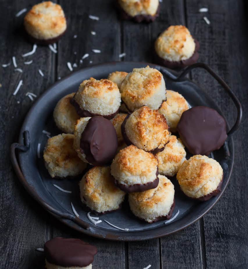 Coconut Macaroons | Easy Coconut Macaroon Recipe