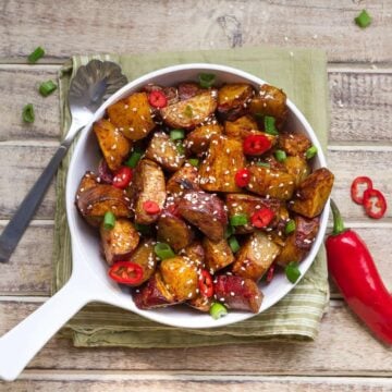 Sticky Chili Sweet Potatoes | Easy vegan Asian spicy baked sweet potatoes