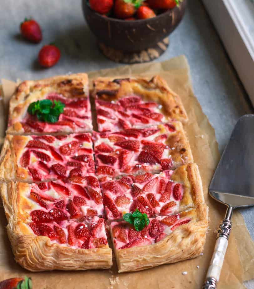 Strawberry Puff Pastry Tart | Easy 5 Ingredient Eggless Strawberry Tart