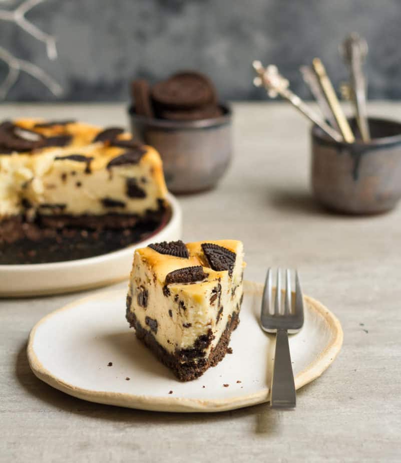 Oreo Cheesecake | Easy baked Oreo cheesecake recipe