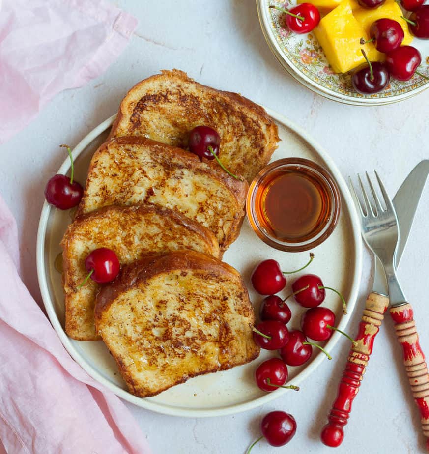 Classic French Toast | Easy cinnamon French toast recipe