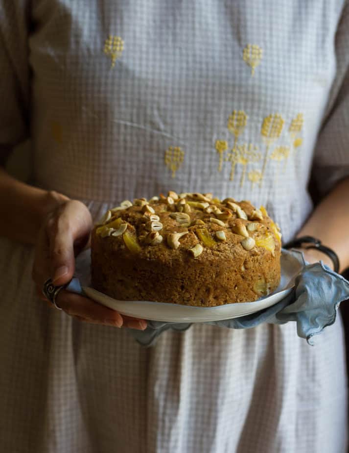 Coconut Pineapple Cake |  Easy Vegan Coconut Pineapple Cake