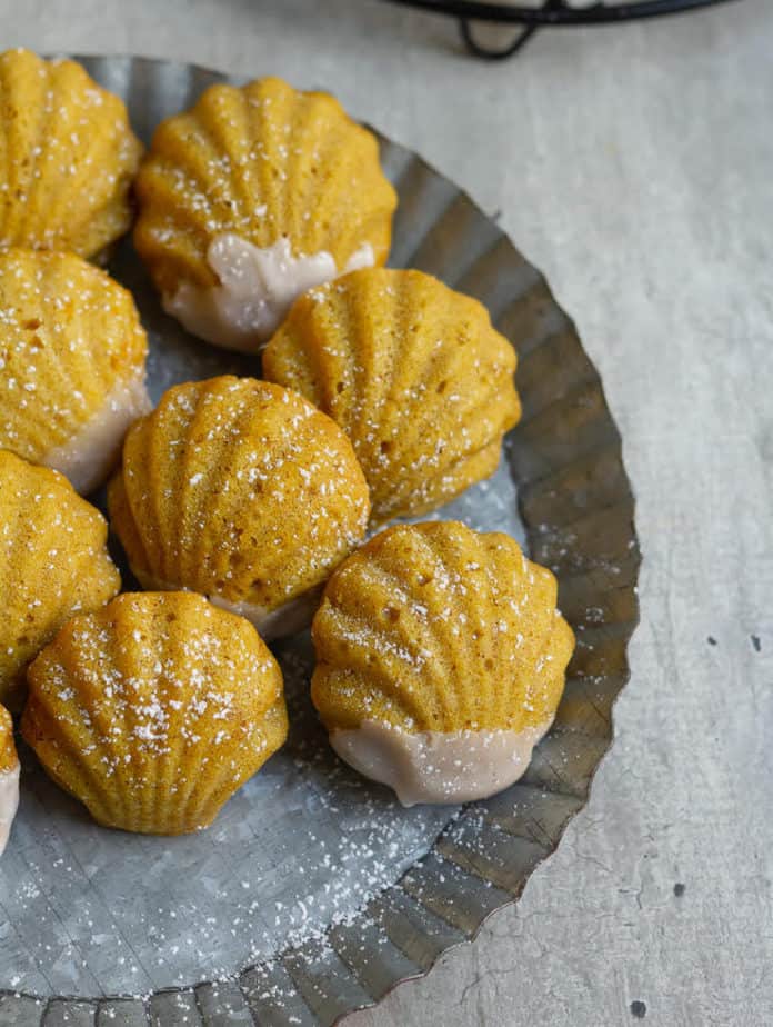 Pumpkin Oats Madeleines | Vegan easy pumpkin madeleines recipe