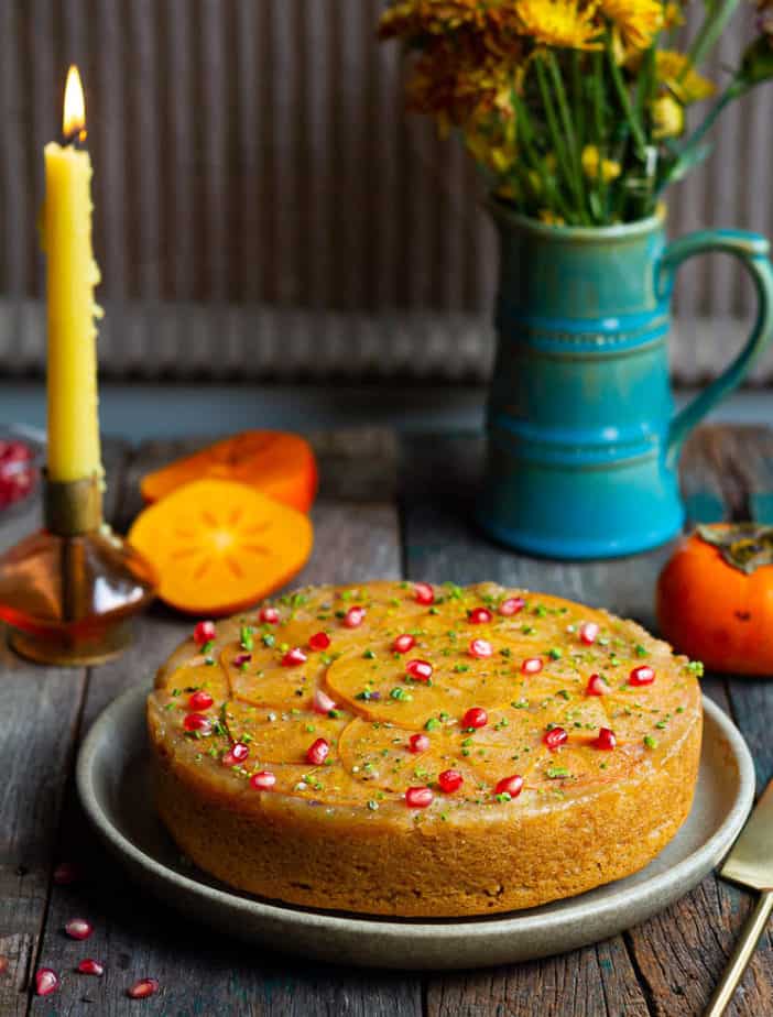 Upside-Down Persimmon Cake | eggless persimmon cake