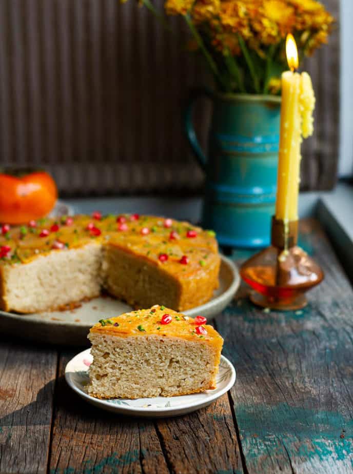 Upside-Down Persimmon Cake | eggless persimmon cake