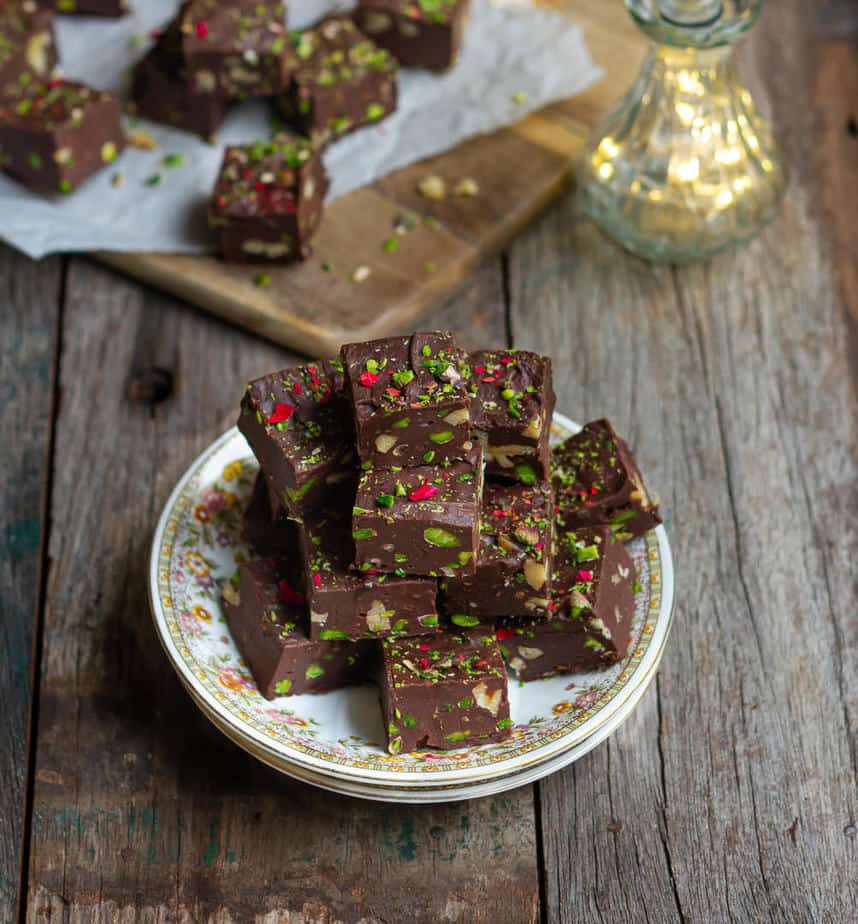 ochtendgloren kloon lengte Chocolate Fudge With Condensed Milk - Easy Chocolate Fudge