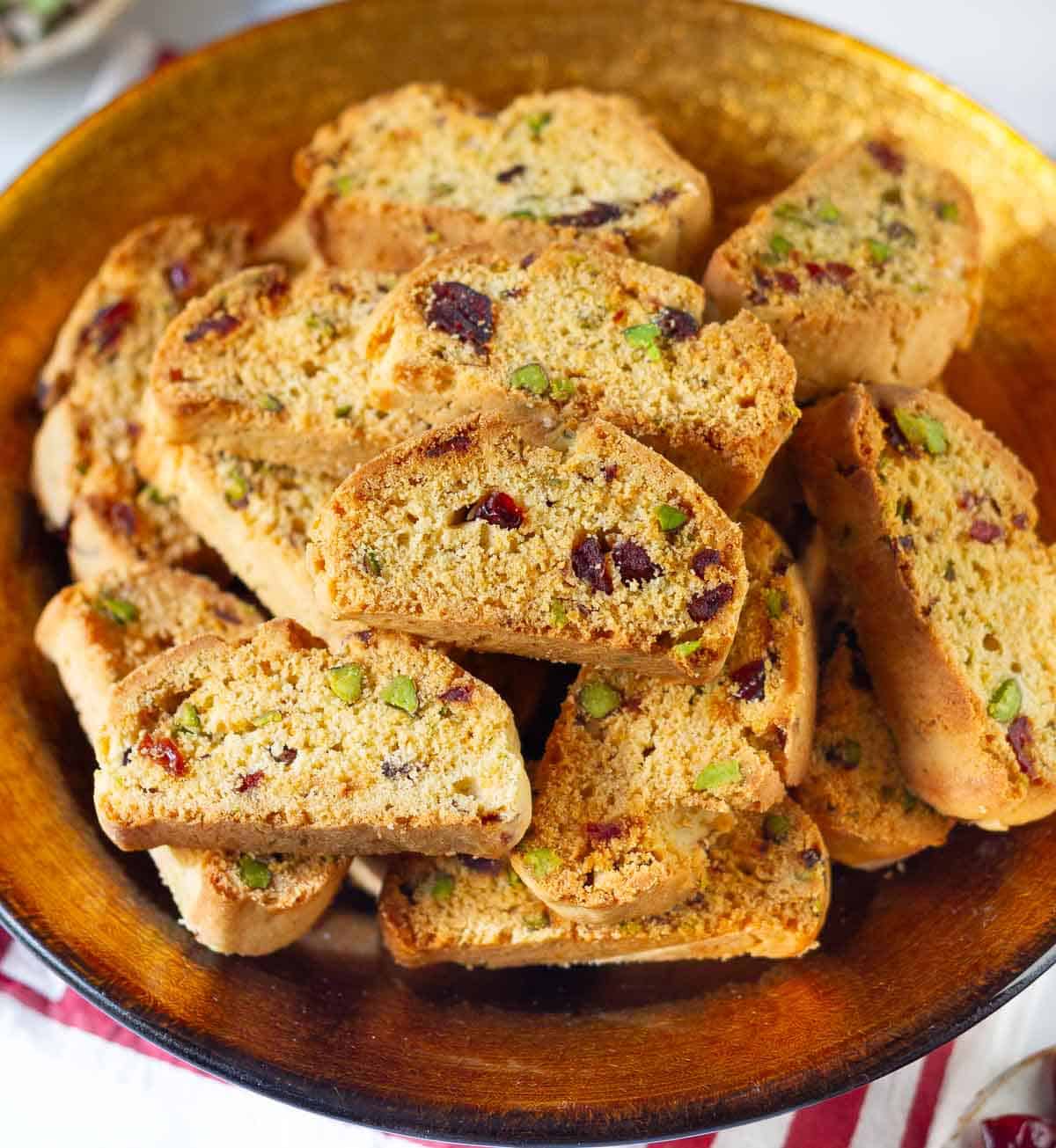 biscotti in a serving bowl.