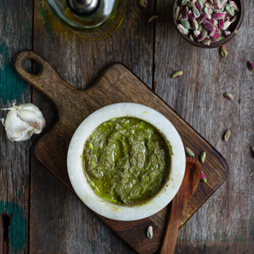 Pistachio pesto | Easy homemade pistachio pesto recipe