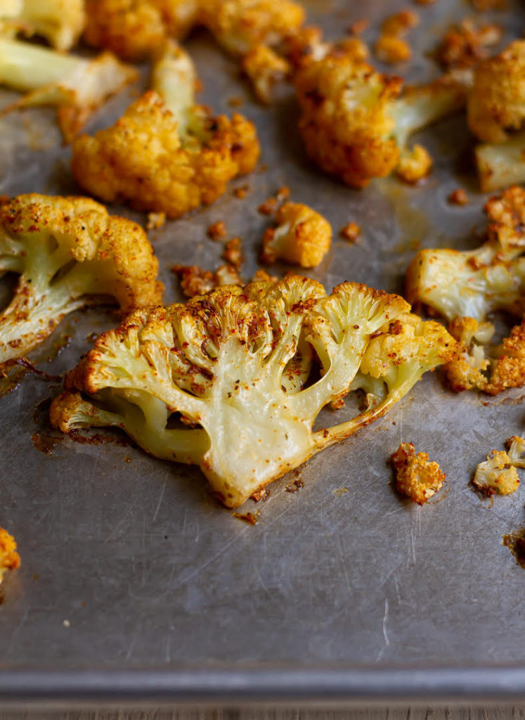 Roasted Cauliflower | easy vegan roasted cauliflower recipe