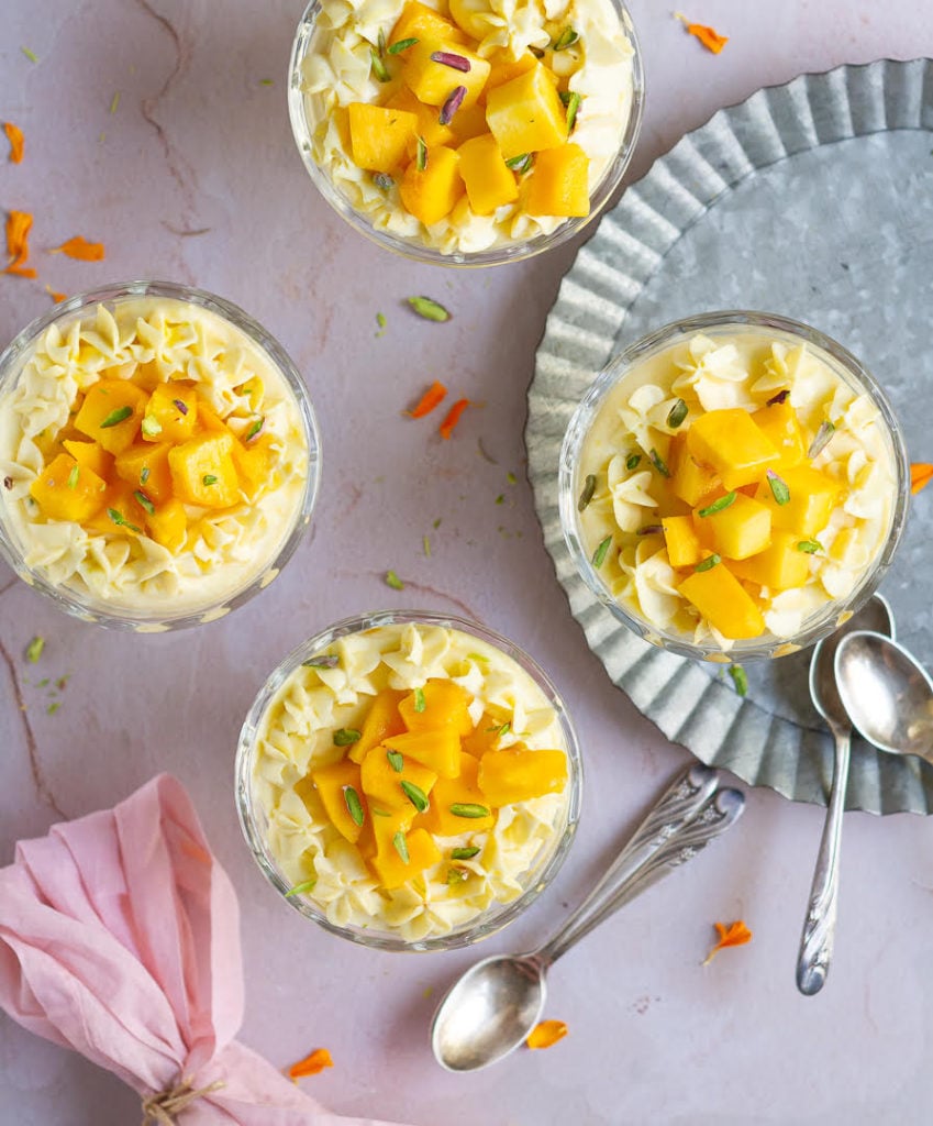 No-Bake Mango Cheesecake