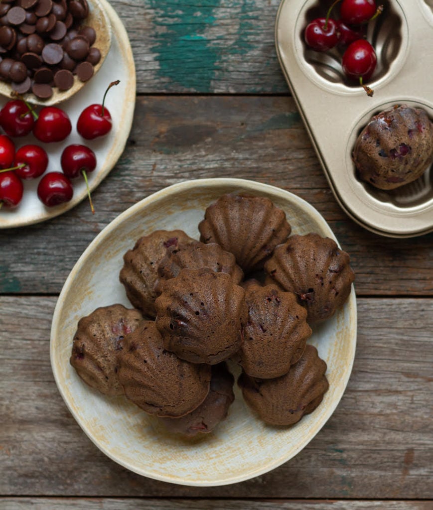 Chocolate Cherry Madeleines | Eggless Chocolate Madeleines with cherries