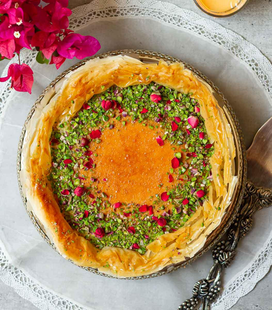Baklava Cheesecake | Cheesecake Baklava Recipe