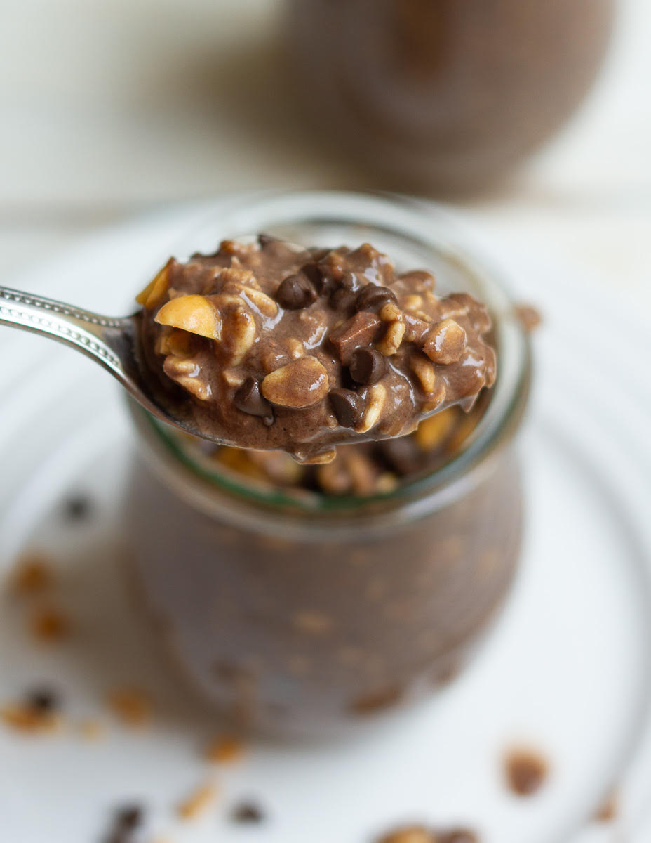 Snickers Overnight Oats | Healthy Overnight Oats Recipe