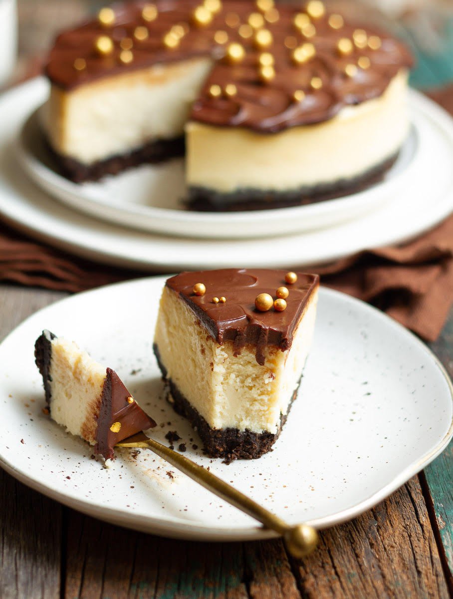 Baileys Cheesecake Recipe | Irish Cream Cheesecake