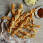 Easy & Quick Cheese Straws Recipe
