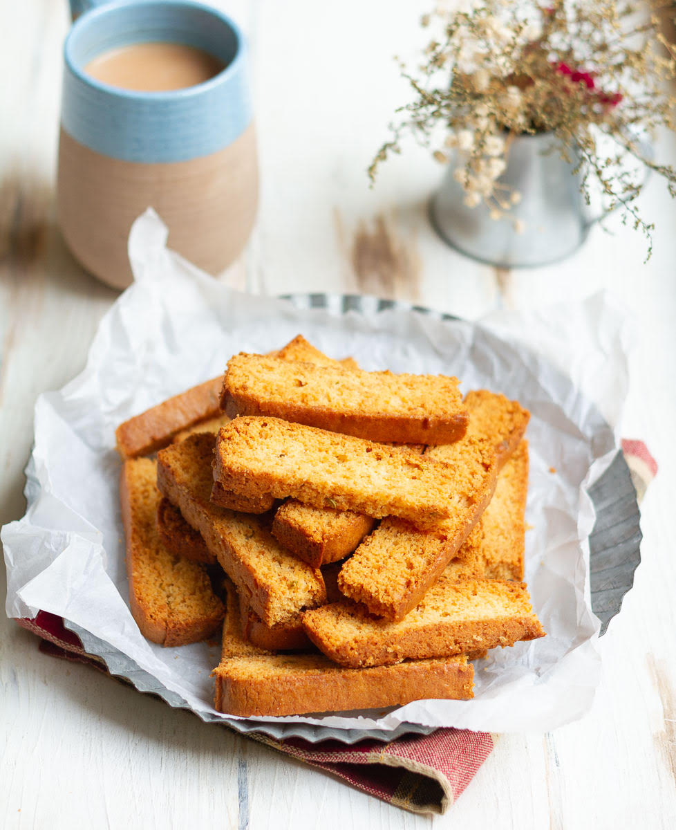 The Easiest Indian Cake Rusk ( Eggless)