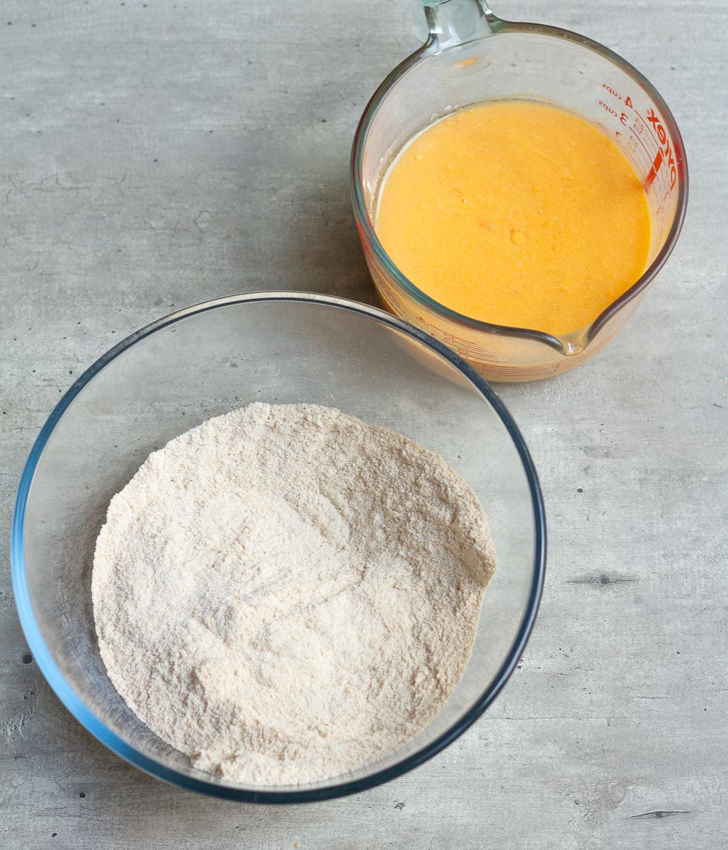 Ingredients for pumpkin muffins