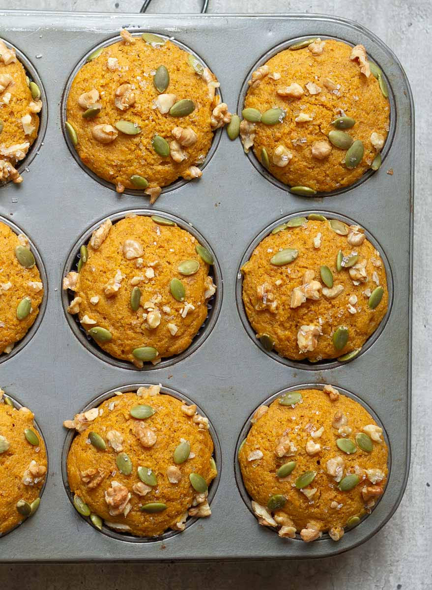 Baked pumpkin muffins