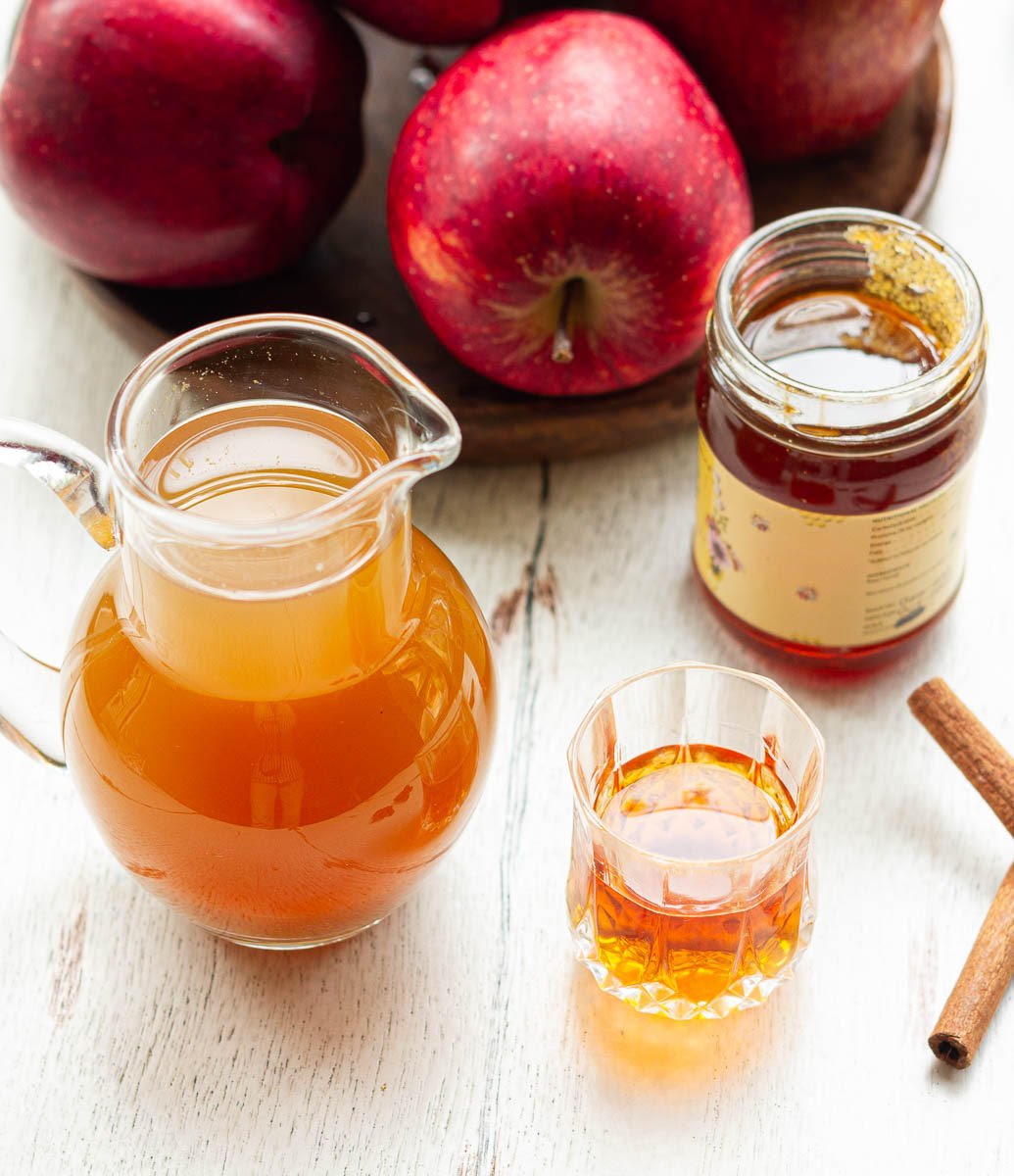 Ingredients for Apple Cider Hot Toddy.