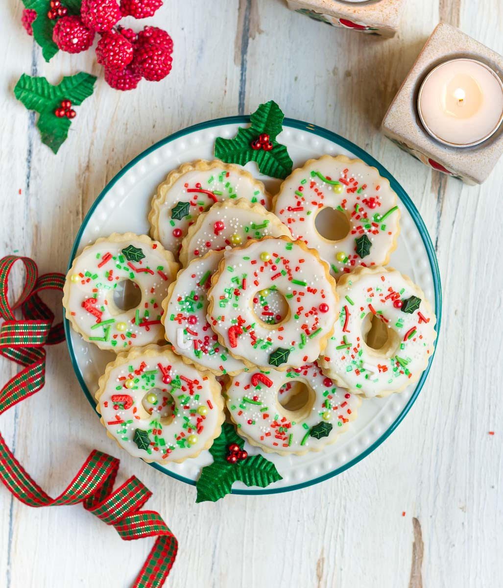 Easy Christmas Wreath Sugar Cookies