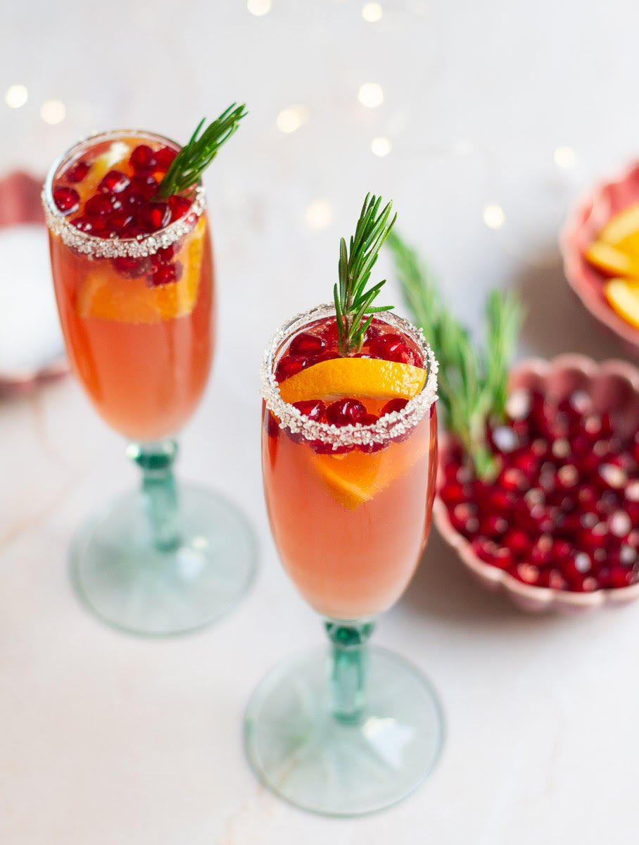 Pomegranate Mimosa: Sparkling Wine Cocktail